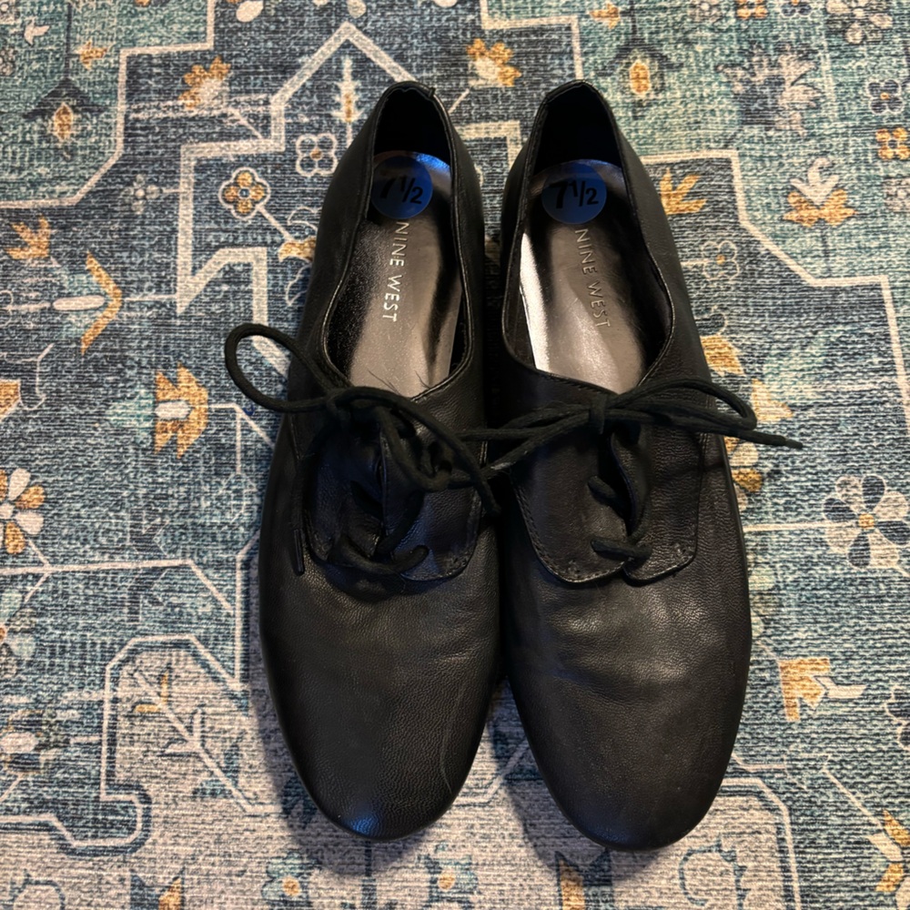 NWOT NINE WEST Genuine Leather Brogues, Size 7.5 - Picture 3 of 6